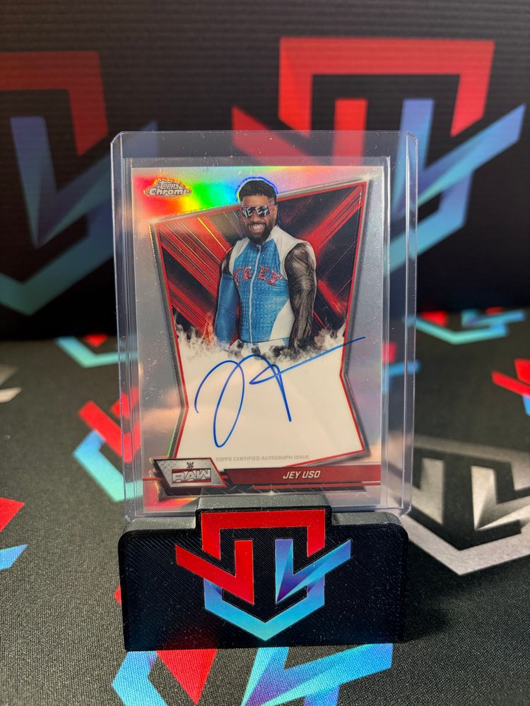 Jey Uso Chrome 2026 Refractor Auto image 1